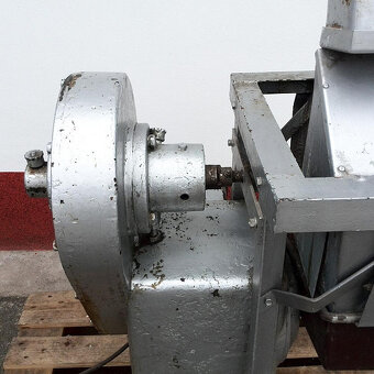 Bruska kotoučová na nože a sekáče - 5