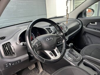 Kia Sportage 2.0 CRDI 100kw 4x4 AWD Automat - 5