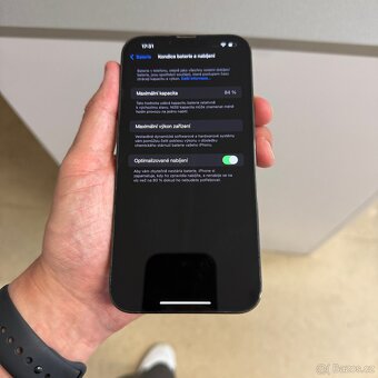 iPhone 13 Pro Max 256GB, pěkný stav, 12 měsíců záruka - 5