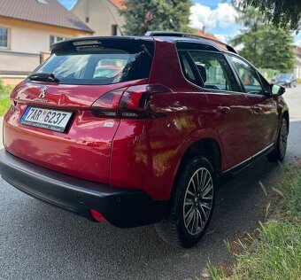 Peugeot 1.2 pur Tech 2008 - 5