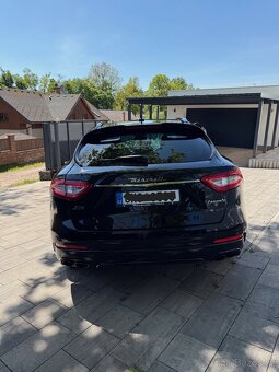Maserati Levante SQ4 316 KW, autorizovaný servis, 81 000 km - 5
