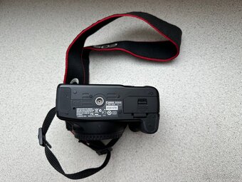 CANON EOS 1000D + 18-55mm + 75-300mm - 5