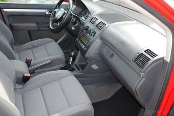VW Touran 1.9TDi 74kW - klimatizace - výhřev sedadel - ESP - 5