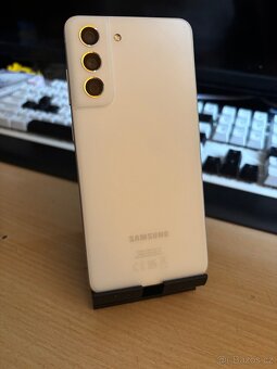 Samsung s21 fe 6/128gb - 5