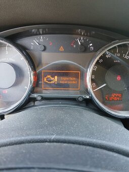 Auto Peugeot 3008 2.0 diesel na náhradní díly - 5
