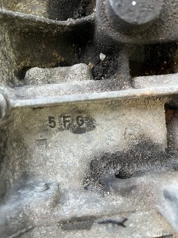 2x Převodovka nejspíše peugeot 5FG 2DS - 5