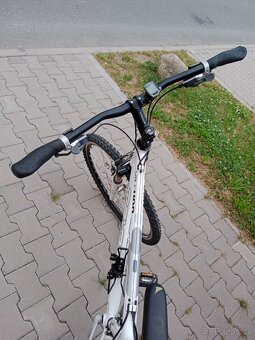 Crossové kolo Maxbike C 400 - 5