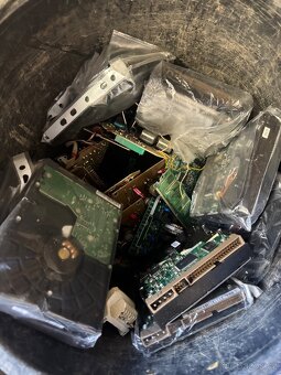 Elektronika na barevné kovy na nd - 5