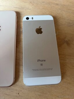 Balicek Iphonů, SE16gb, 2x8 64gb - 5