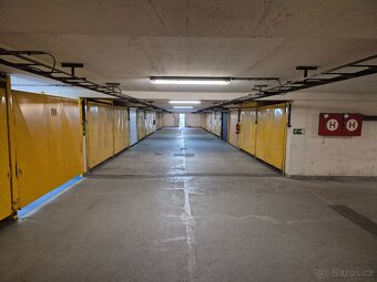 Garáž Praha - sídliště Řepy - ul. Na Chobotě - 5
