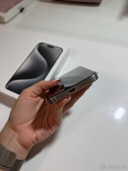 iPhone 15 Pro Max 256GB - 5