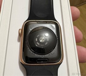 Apple Watch SE 40mm 2021 - 5