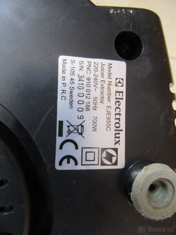 Nabízím odštavnovač Elektrolux. Je funkční. Prasklý plast. - 5