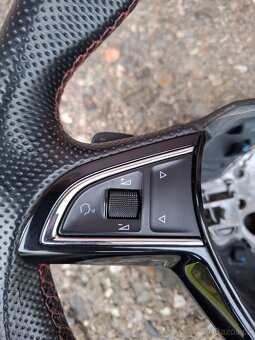 Octavia 3 RS Volant - 5