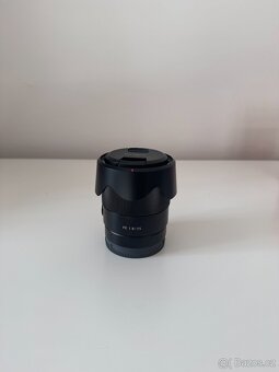 Objektiv SONY FE 35mm F1.8 NOVÝ - 5
