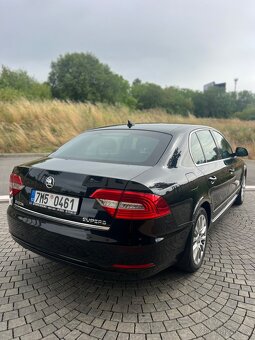 SKODA SUPERB 2.0 TDI DSG R.V. 2013 Facelift - 5