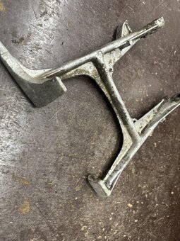 Predám používaný STOJAN JAWA 350/638 639 634 632 - 5