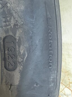 Range Rover 255/55 R20 - 5