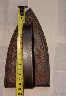 Starožitná žehlička - 5