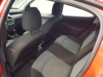 Peugeot 206 1.4hdi 50kw rok 12/2004 5ti dveří - 5