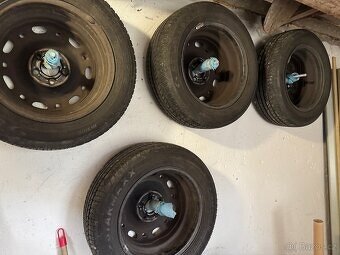 Letní pneu na Škoda Fabia MK1 včetně disků 185/60 R14 - 5