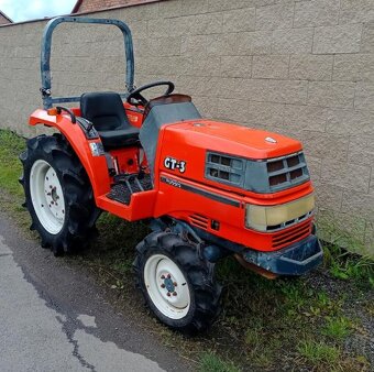 malotraktor Kubota GT3 - 5