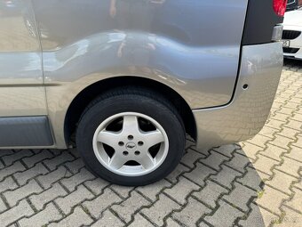 Renault Trafic 6 MÍST 2,5 DCI 107 KW ČR - 5