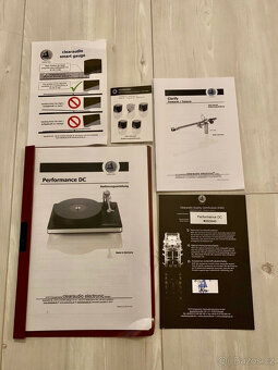 Clearaudio Performance DC drive + raménko Clarify + přenoska - 5