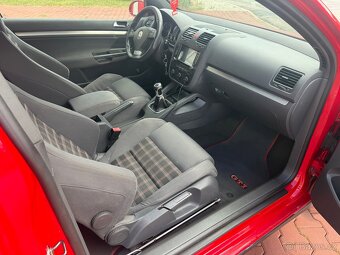 Volkswagen Golf GTI 2.0 147 kW, 2005, 3dv. - 5