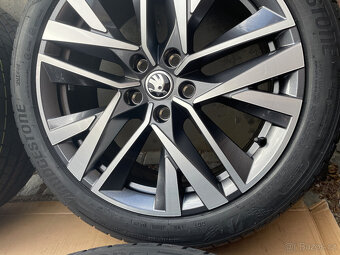 OCTAVIA IV R18 NOVÁ LETNÍ SADA LERNA 225/45/18 91Y DOT2025 - 5