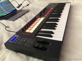 MIDI klávesnice Novation Launchkey 49 mk3 - 5