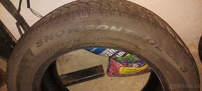 Pneu Pirelli Zimní cca 5mm 2ks 2016 - 5