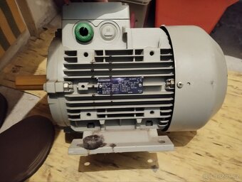 Elektromotor Siemens 2,2KW - 5