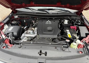 Mitsubishi L200, 2,3 - 5