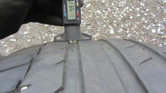 Letní pneu 255/45/20 Michelin - 5