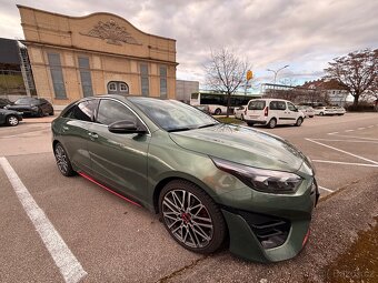 Kia Proceed 1.6 T-GDI, tovární záruka, po servise, TOP - 5