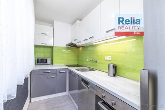RD téměř bez sousedů, ve slepé ulici okrajové části Hradce K - 5