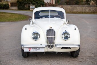 Jaguar XK120 Coupe - 5