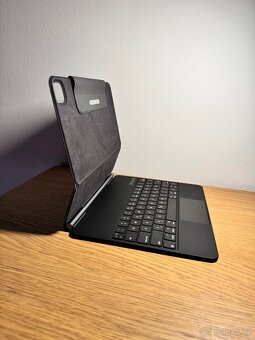 Klávesnice ESR iPad Pro 12.9 a Air 13 - 5