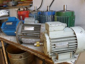 elektromotor  přírubový 380V/1,5kw/1410ot./min - 5