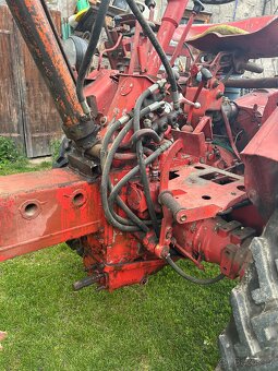 traktor s vyklápěcím valníkem - 5