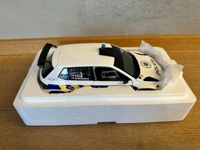 Zpět na výpis Škoda Fabia R5 Policie ČR V. Štajf 1:18 - 5