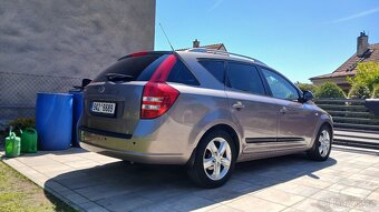 Kia Ceed SW, 1.6 benzín, 2008 - 5
