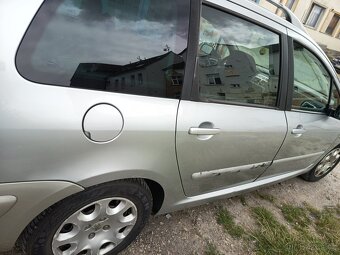 Peugeot 307 sw - 5