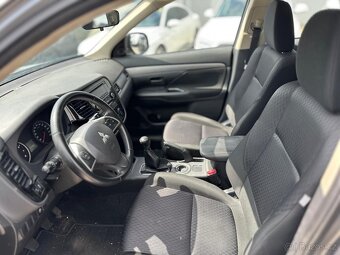 Mitsubishi Outlander 2.0 i16/V110KW r.v.10/2012 - 5