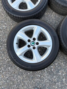 Fabia 2 letní kola 195/55R15 - 5