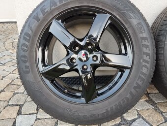 ALU 5x114,3 r17x7j ET 45, 225/65/17 Goodyear celoroční - 5