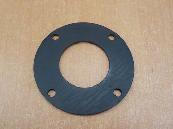 Těleso termostatu a termostat Zetor 25 - 5