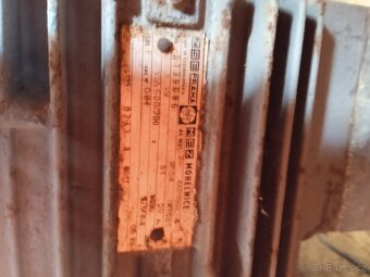 Prodám Šrotovník,drtič /na obilí,ovoce,atd.../ - 5