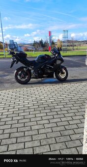 Triumph Sprint 1050st - 5